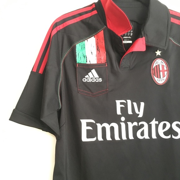 Authentic Adidas AC Milan 2012 Jersey - Picture 4 of 6